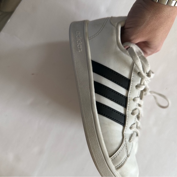 Adidas unisex Grand Court size 1.5 - Picture 3 of 11